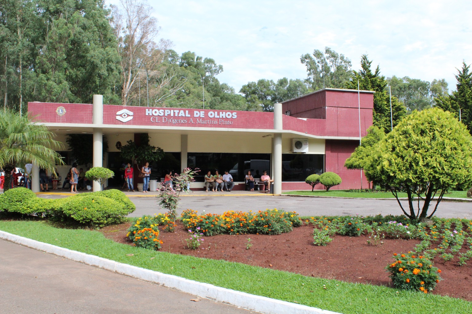 Clubes de Lions do LD 7 auxiliam manutenção do Hospital